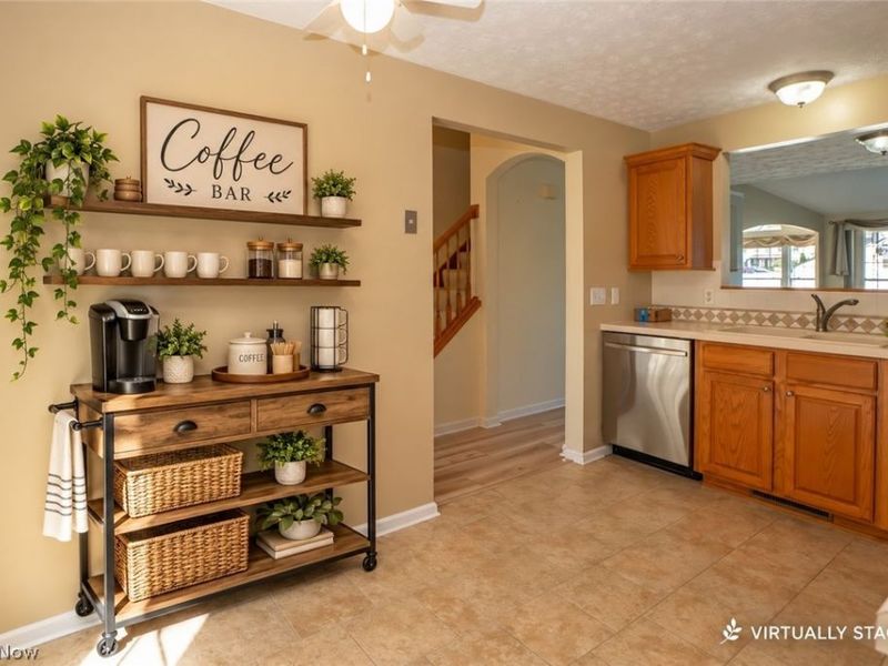 1643 Southpointe Circle NE, Canton, OH 44714 Photo 19