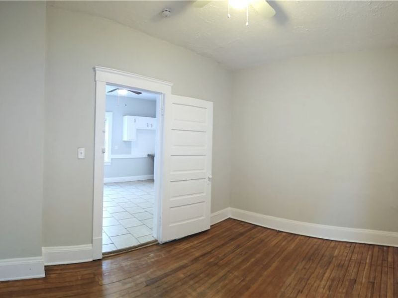 4350 W 28th Street, Cleveland, OH 44109 Photo 13