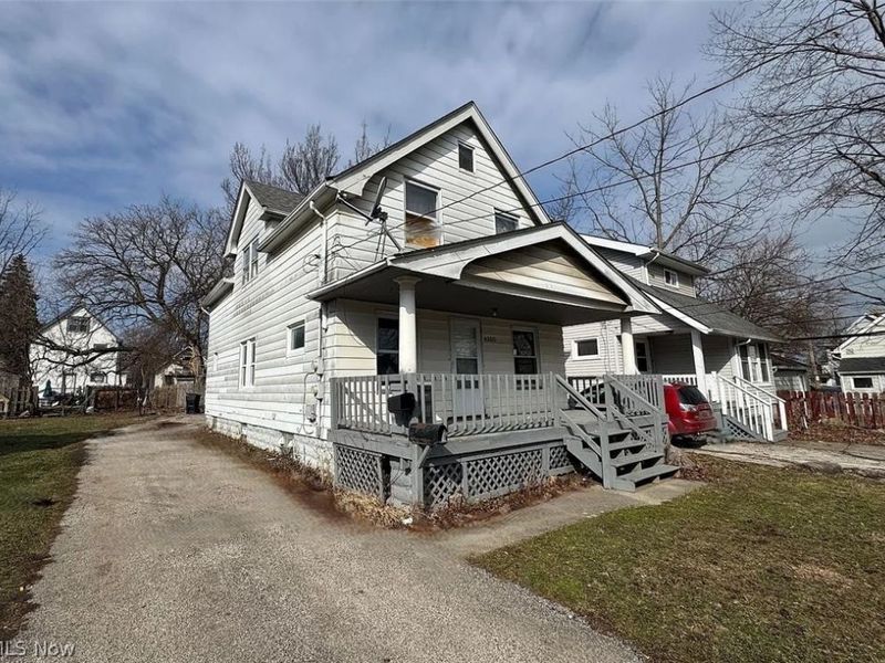 4350 W 28th Street, Cleveland, OH 44109 Photo 2