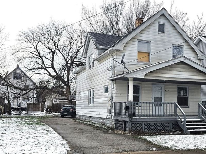 4350 W 28th Street, Cleveland, OH 44109 Photo 4