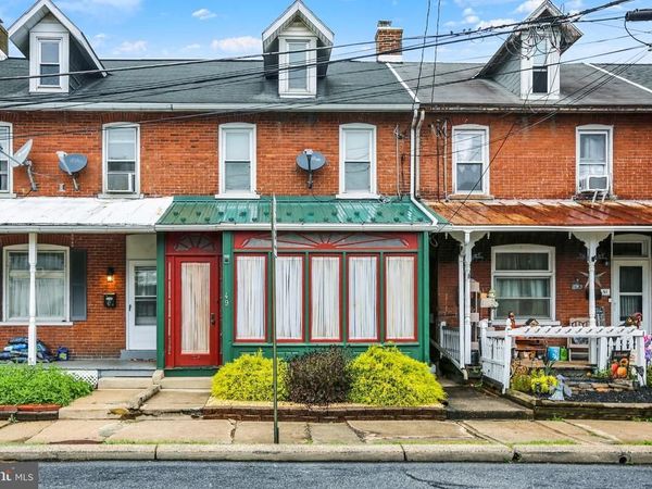 49 E WASHINGTON STREET , TOPTON, PA 19562