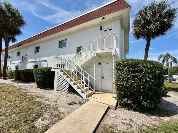 3460 32ND AVENUE N, Unit 101, ST PETERSBURG, FL 33713