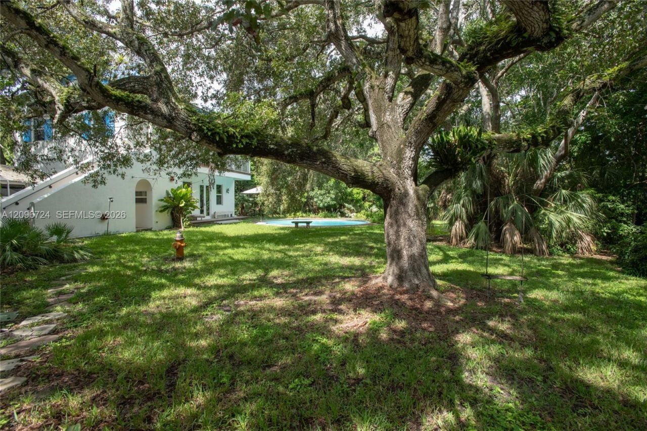 13900 Old Cutler Rd, Palmetto Bay, FL 33158 Photo