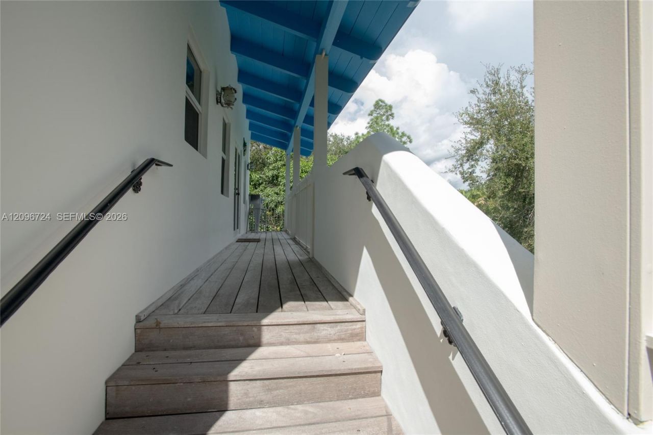 13900 Old Cutler Rd, Palmetto Bay, FL 33158 Photo