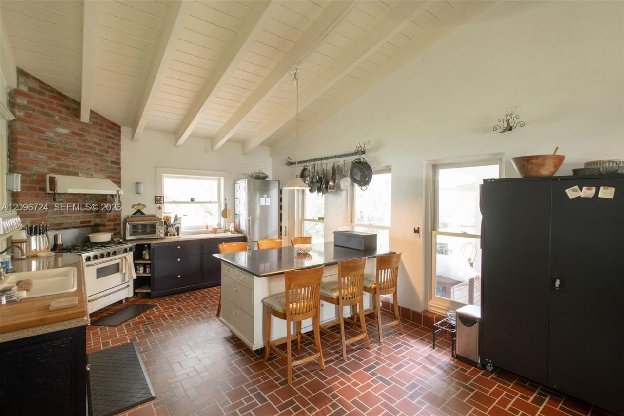 13900 Old Cutler Rd, Palmetto Bay, FL 33158 Photo
