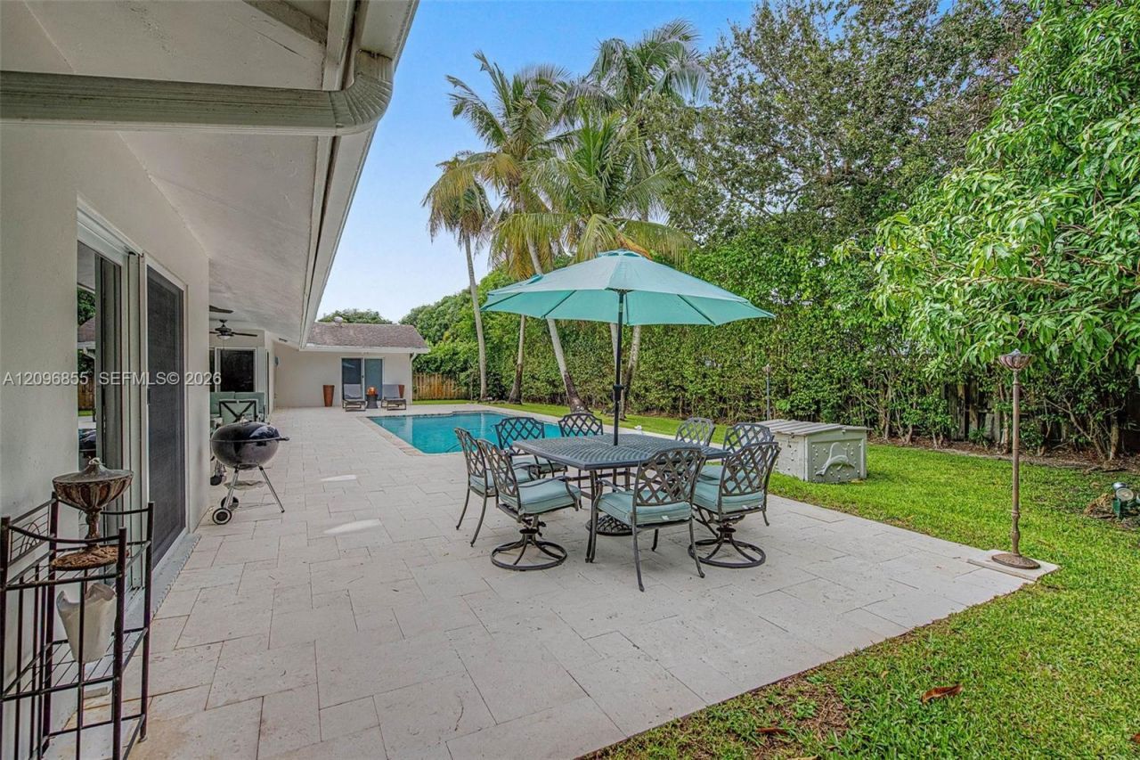 16100 SW 81st Ave, Palmetto Bay, FL 33157 Photo