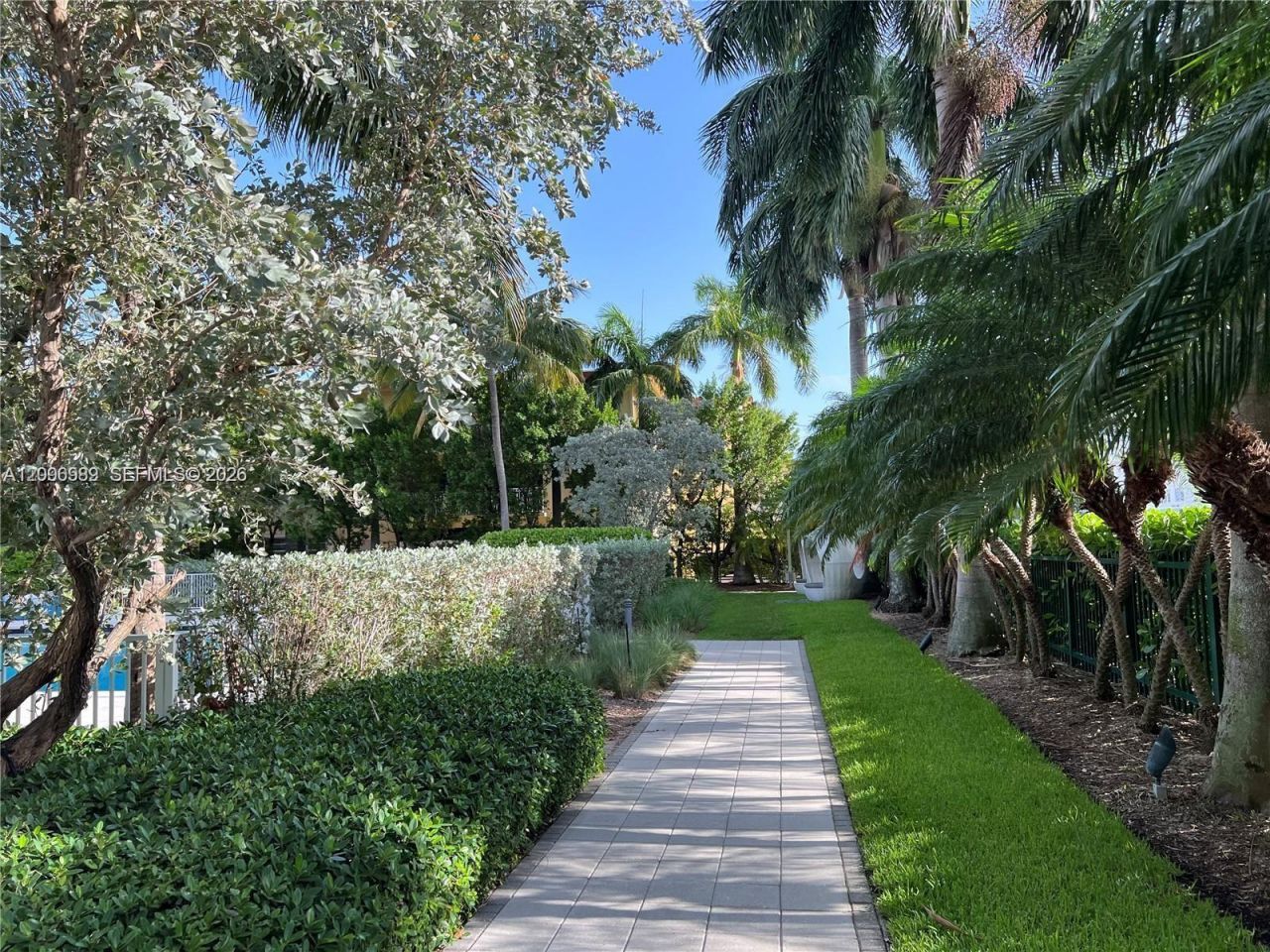 7928 East Dr, Unit 705, North Bay Village, FL 33141 Photo
