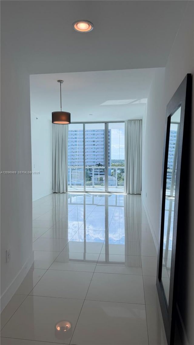 7928 East Dr, Unit 705, North Bay Village, FL 33141 Photo