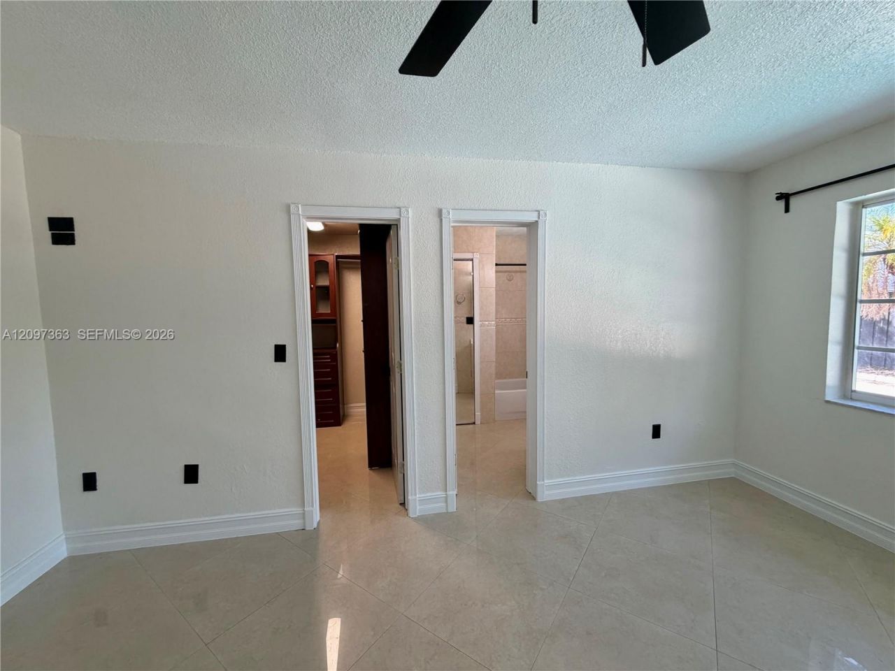 9481 SW 10th St , Miami, FL 33174 Photo