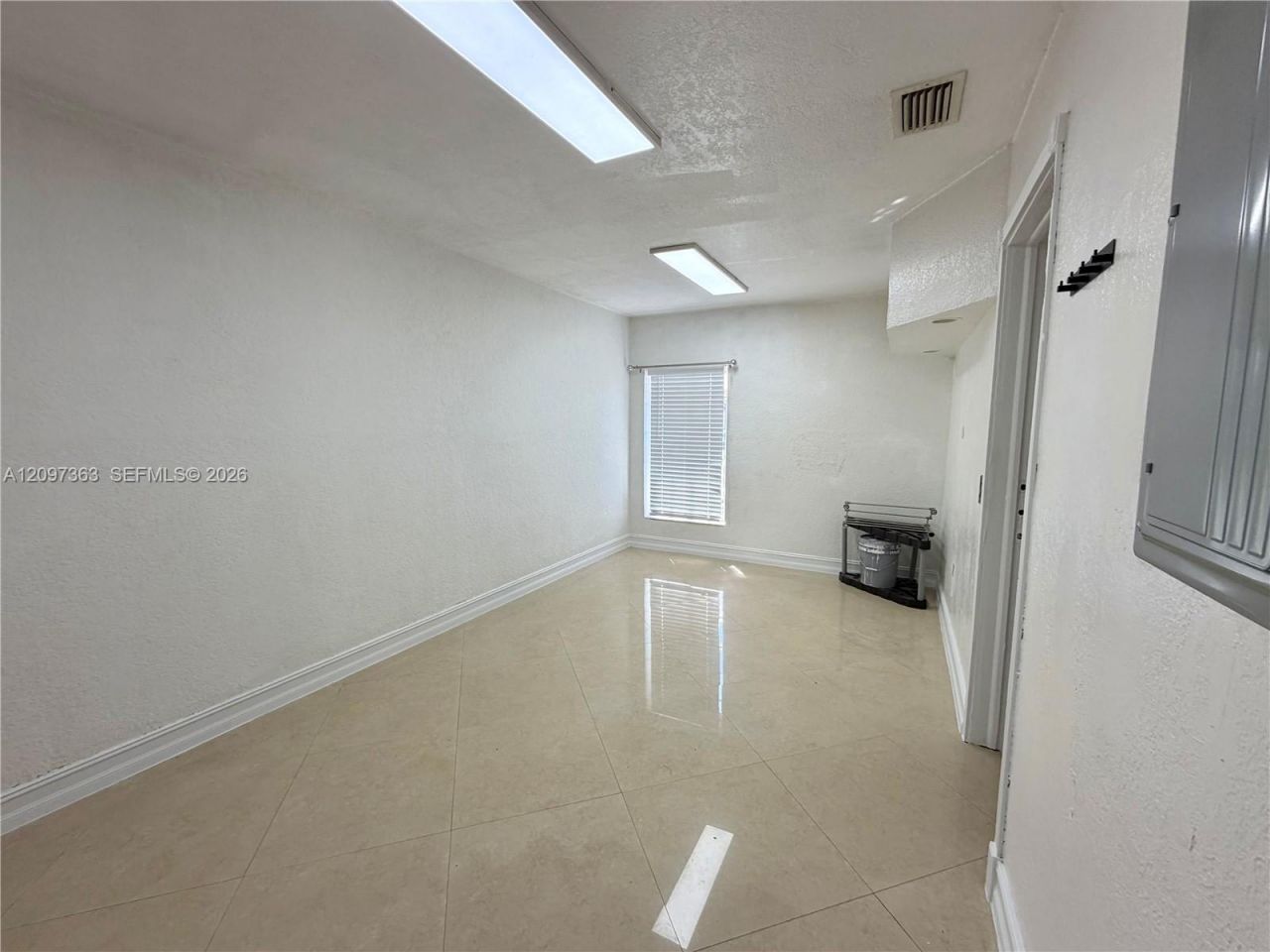 9481 SW 10th St , Miami, FL 33174 Photo