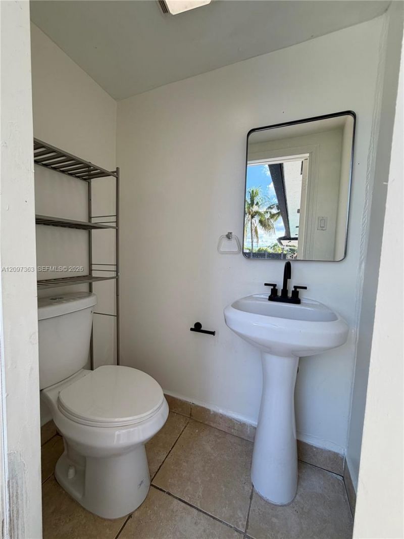 9481 SW 10th St , Miami, FL 33174 Photo