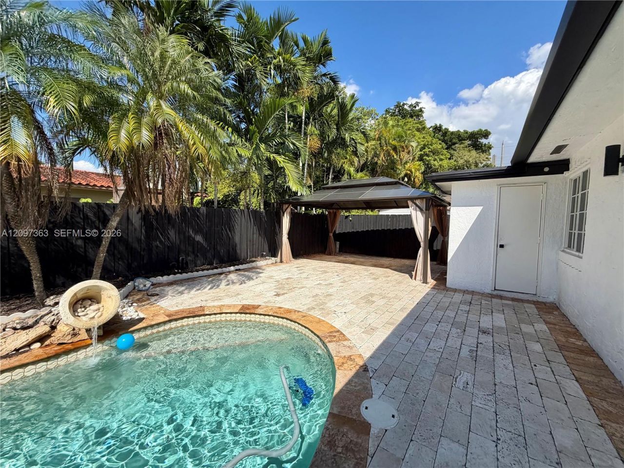 9481 SW 10th St , Miami, FL 33174 Photo