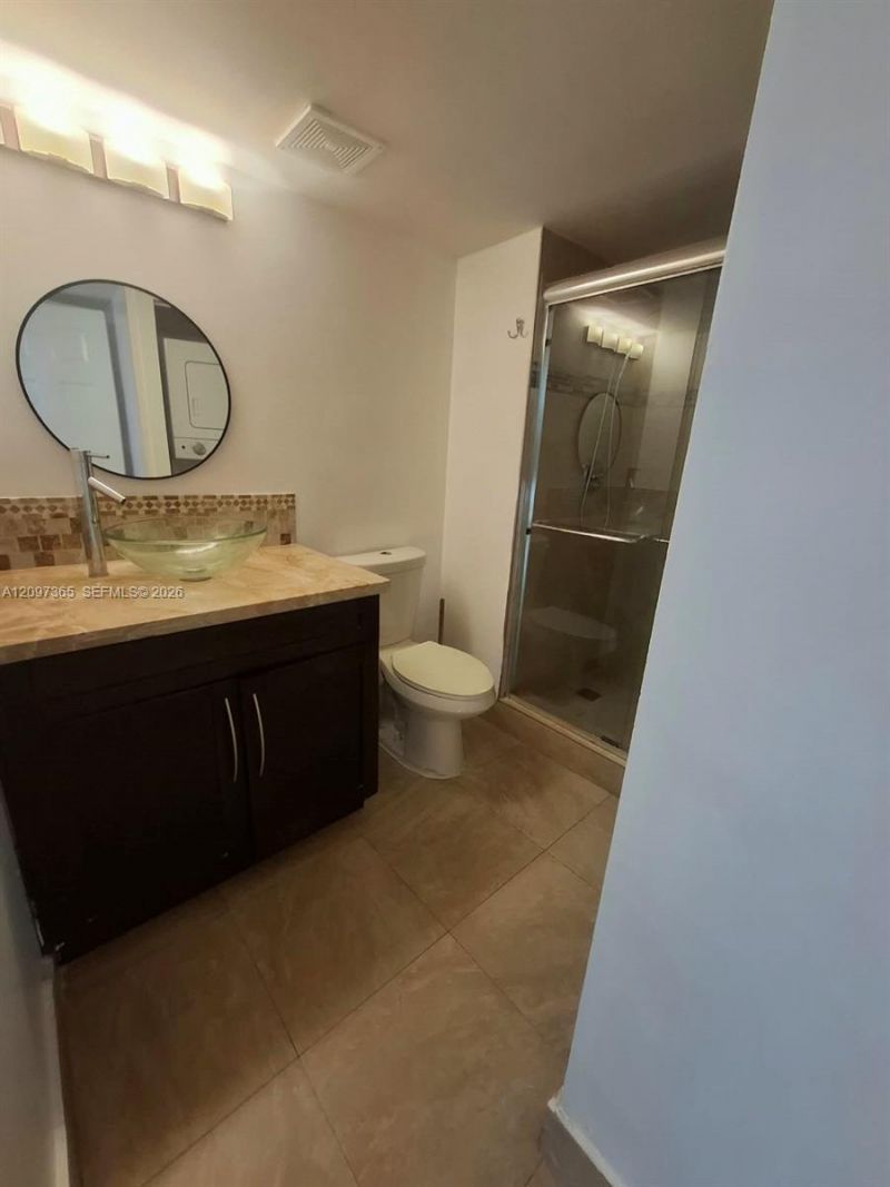 320 Racquet Club Rd , Unit 104, Weston, FL 33326 Photo