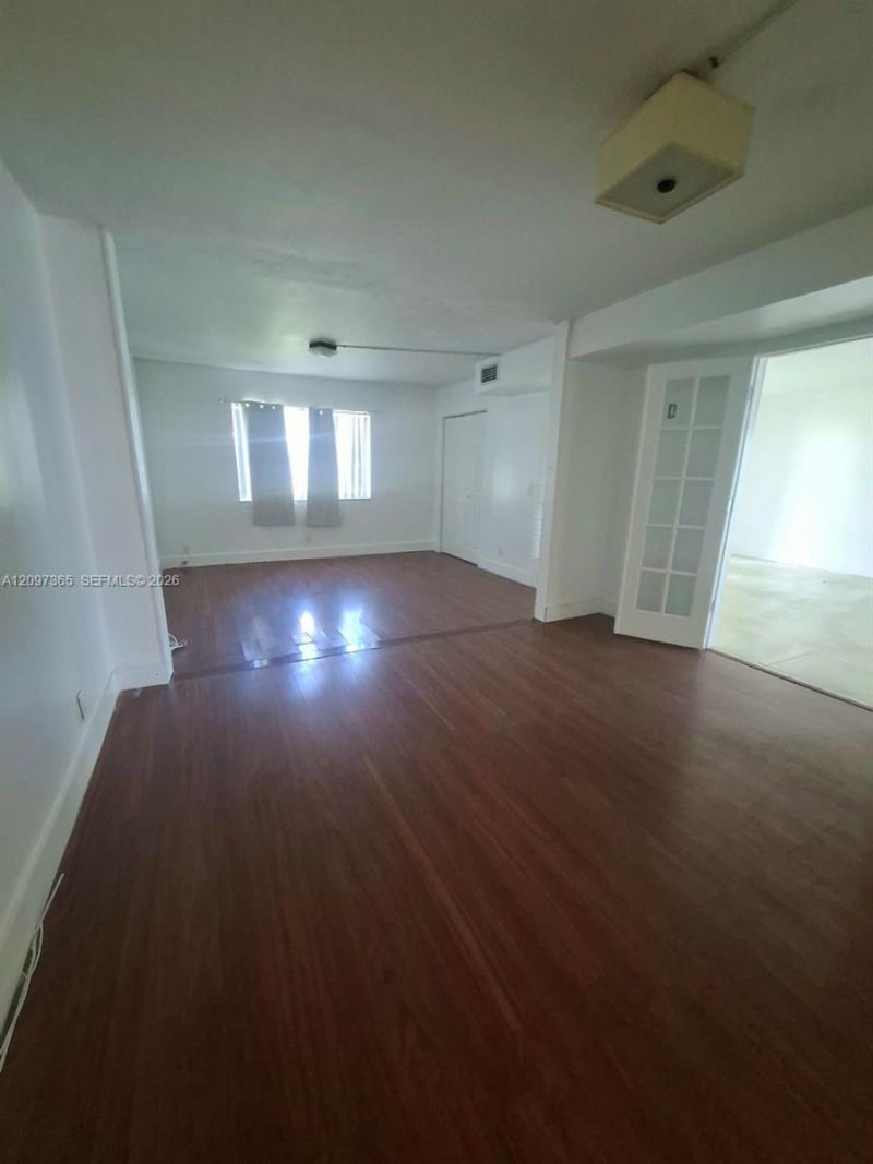 320 Racquet Club Rd , Unit 104, Weston, FL 33326 Photo