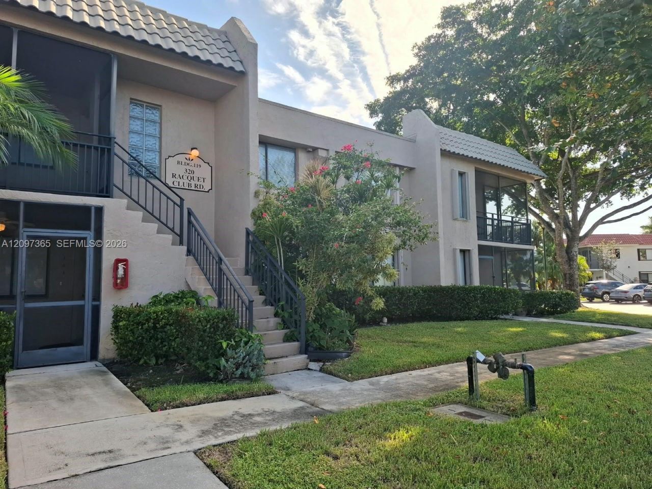 320 Racquet Club Rd , Unit 104, Weston, FL 33326 Photo