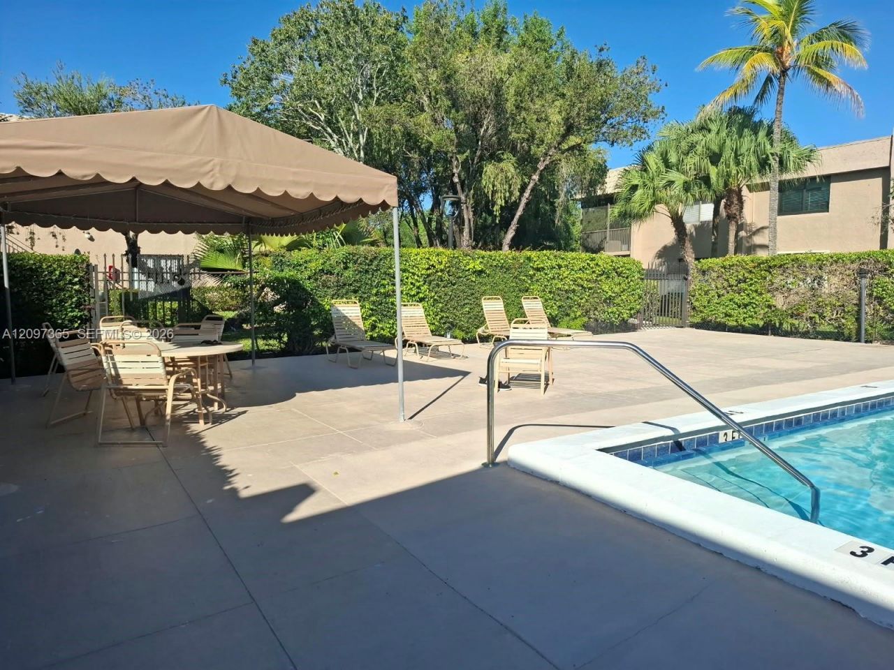 320 Racquet Club Rd , Unit 104, Weston, FL 33326 Photo