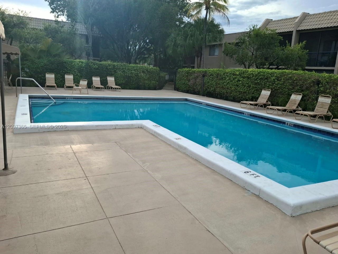 320 Racquet Club Rd, Unit 104, Weston, FL 33326 Photo