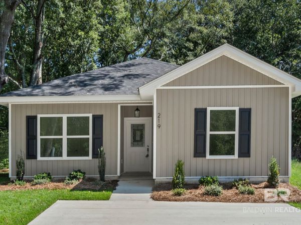 219 Townsend Ave, Bay Minette, AL 36507