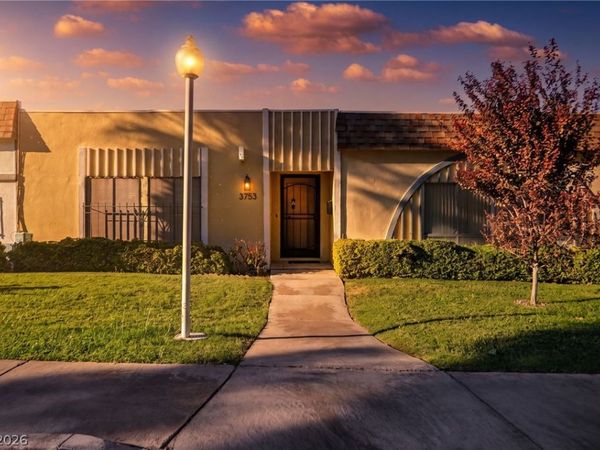 3753 Fairlawn Avenue , Las Vegas, NV 89121