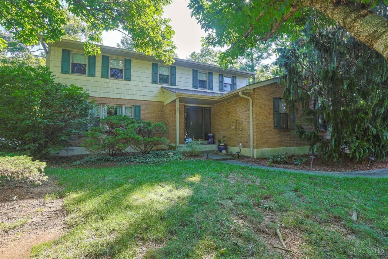 821 Briar Cove Court, Miami Township, OH 45140 Main Photo
