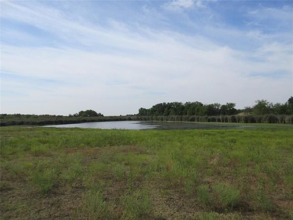 7060 Private Road 1159 , Leonard, TX 75452