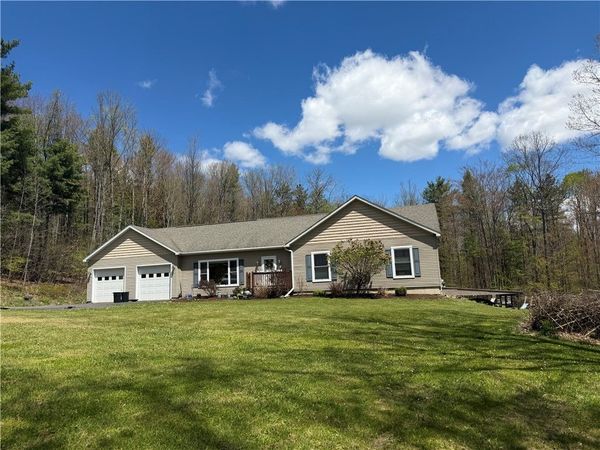 3942 Pine Hill Road , Corning, NY 14830