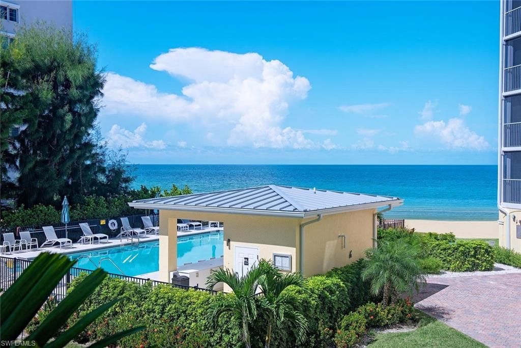 3483 Gulf Shore Blvd N, Unit 104, Naples, FL 34103 Photo