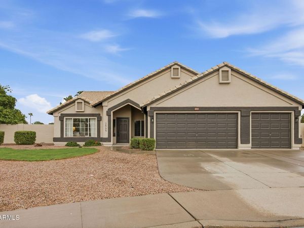 2565 S BRIGHTON, Mesa, AZ 85209