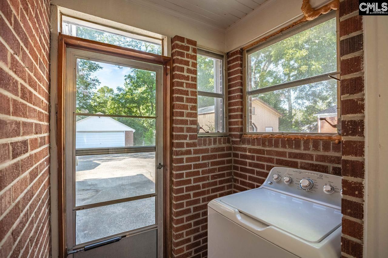 333 Saluda Avenue  Photo 28