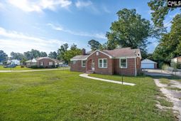 333 Saluda Avenue  photo 4