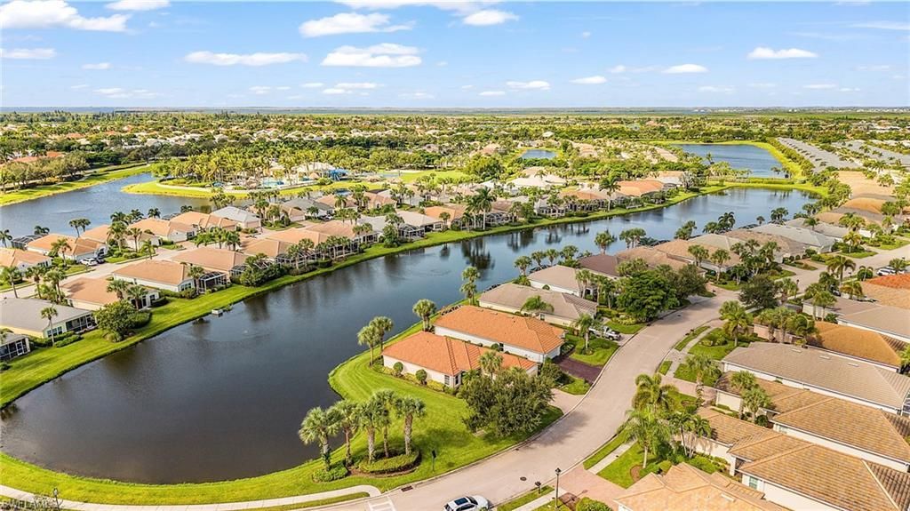 2462 Anguilla Dr, Cape Coral, FL 33991 Photo