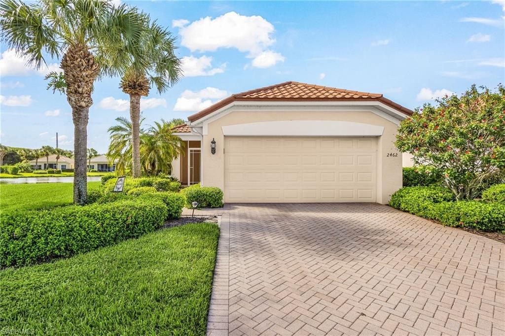 2462 Anguilla Dr, Cape Coral, FL 33991 Photo