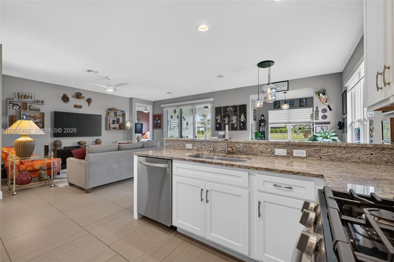 12773 SW Clear Water Way, Port Saint Lucie, FL 34987 Photo