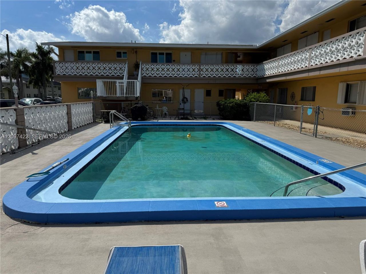 3525 Polk St, Unit 17, Hollywood, FL 33021 Photo