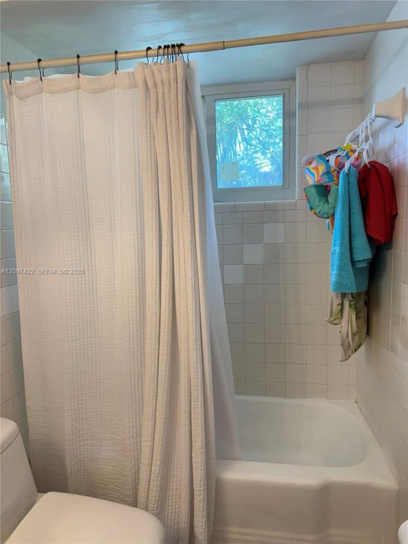3525 Polk St, Unit 17, Hollywood, FL 33021 Photo