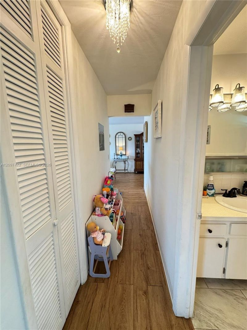 3525 Polk St, Unit 17, Hollywood, FL 33021 Photo
