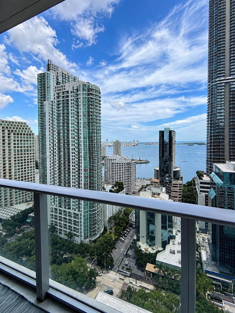 1010 Brickell Ave , Unit 3103, Miami, FL 33131 Photo