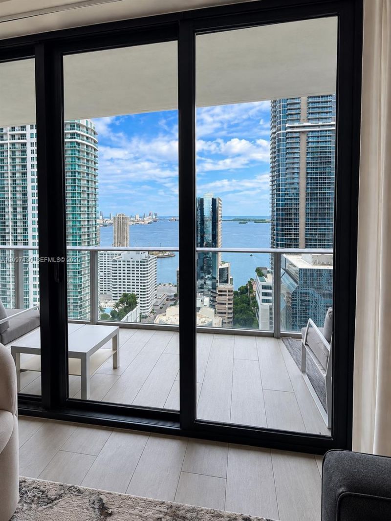 1010 Brickell Ave , Unit 3103, Miami, FL 33131 Photo