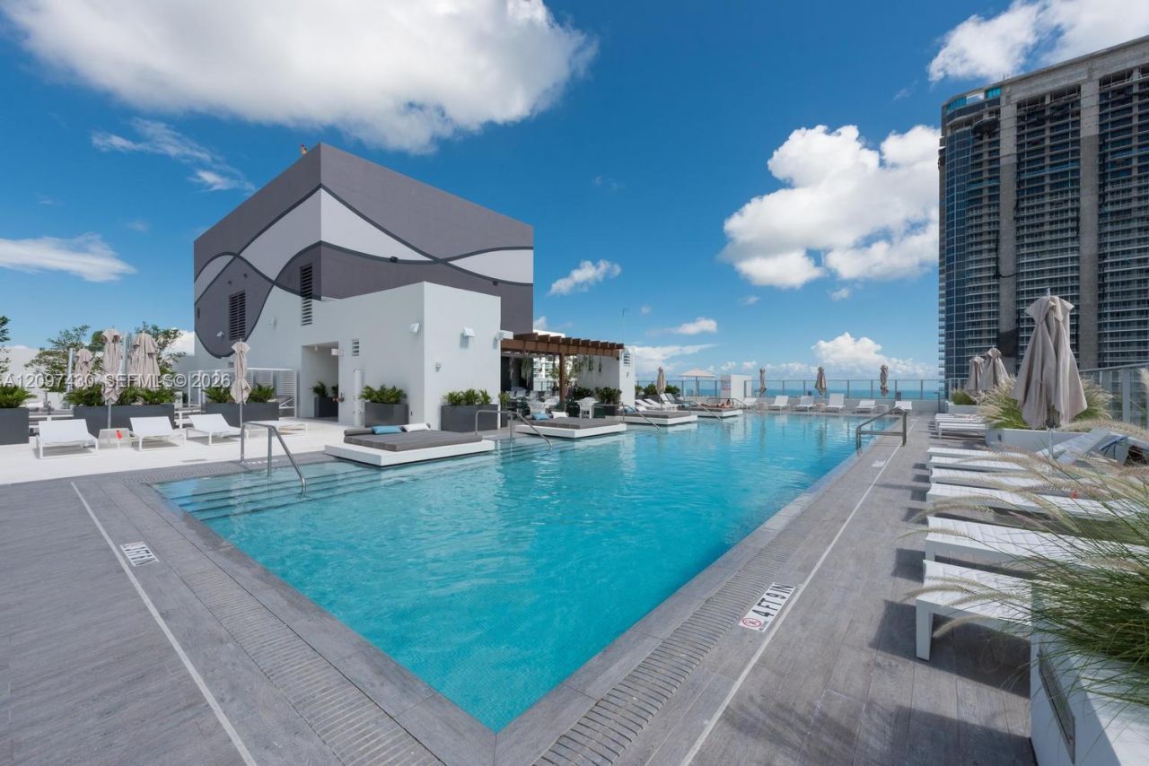 1010 Brickell Ave , Unit 3103, Miami, FL 33131 Photo