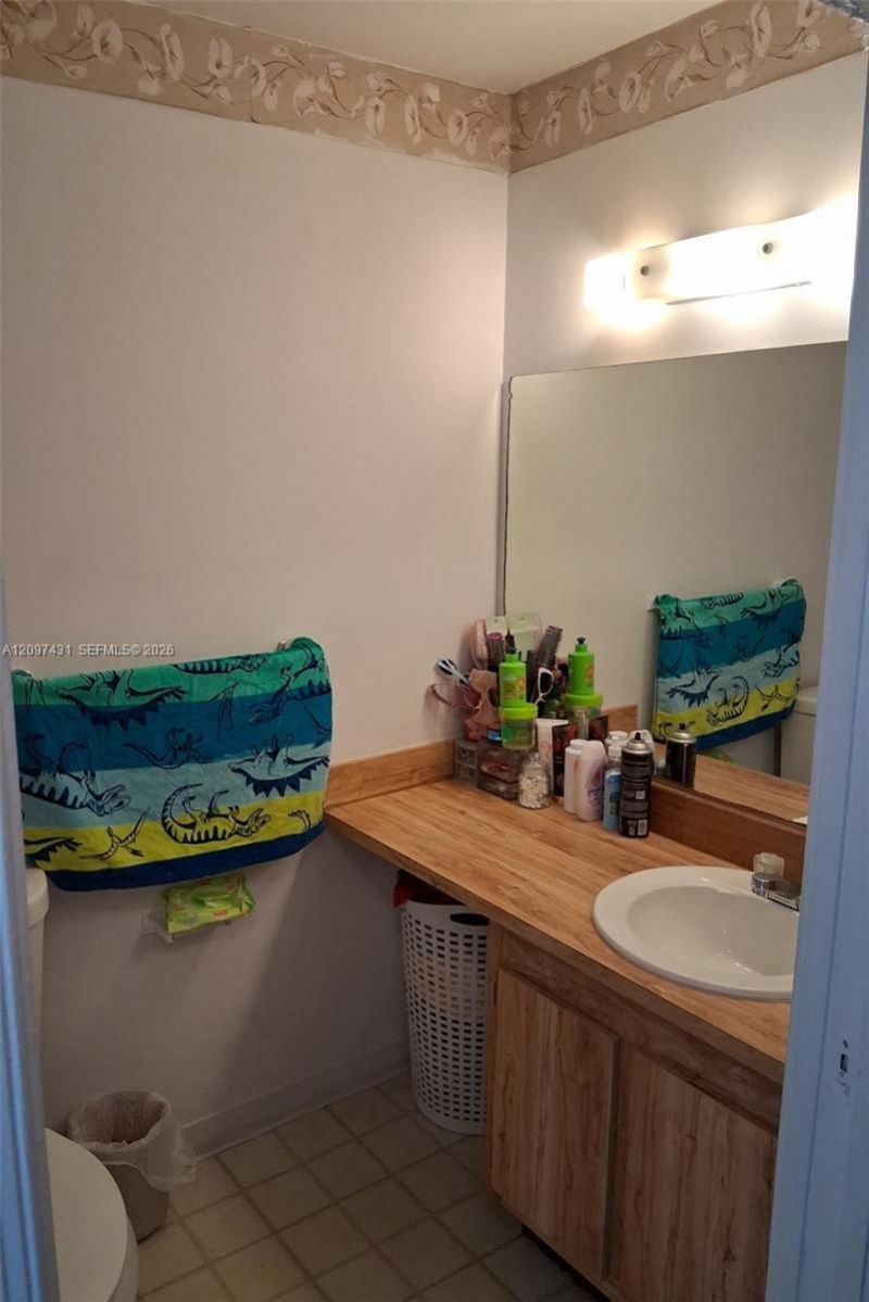 415 NW 210th St , Unit 203, Miami Gardens, FL 33169 Photo