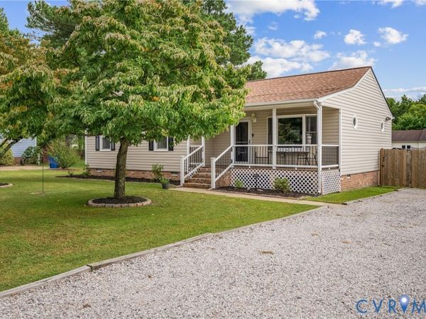3519 East Chagford Terrace , Chester, VA 23831