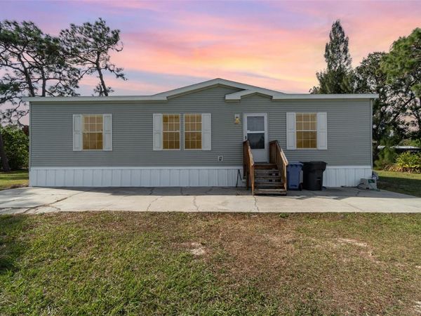 1805 4TH STREET SW, RUSKIN, FL 33570