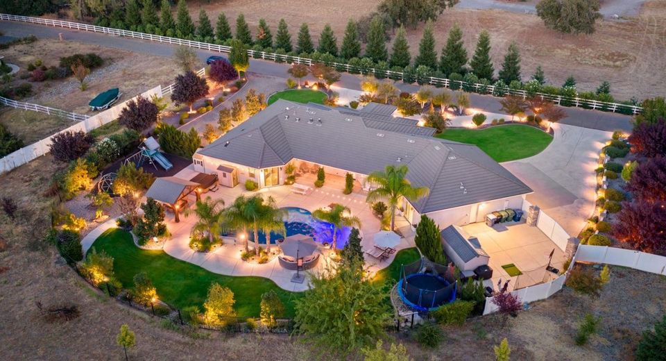 7527 Country Oaks Ln, Orangevale, CA 95662 Photo