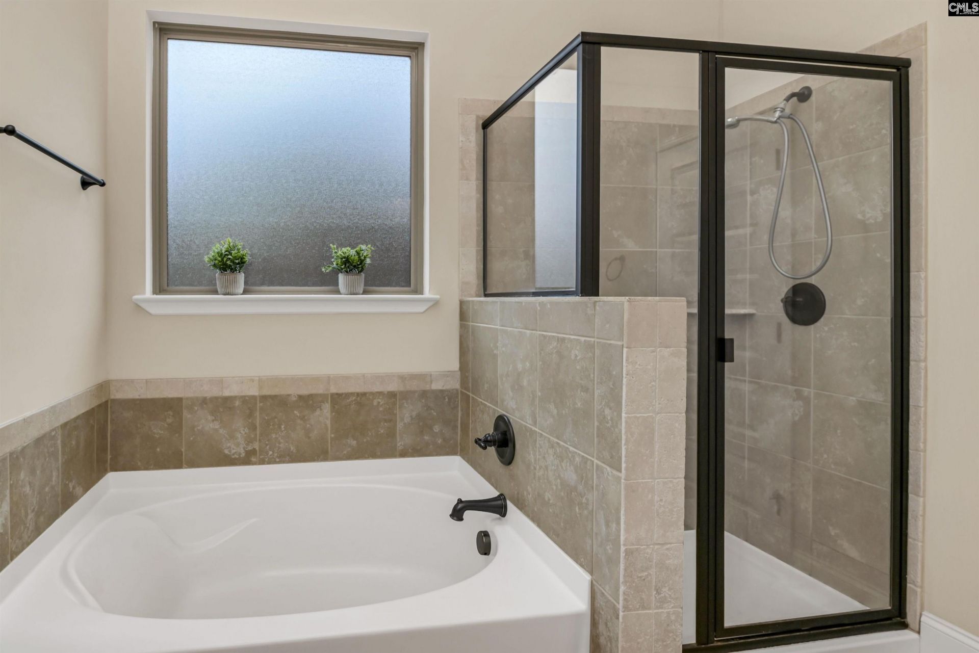 167 Elliptica Drive  Photo 11