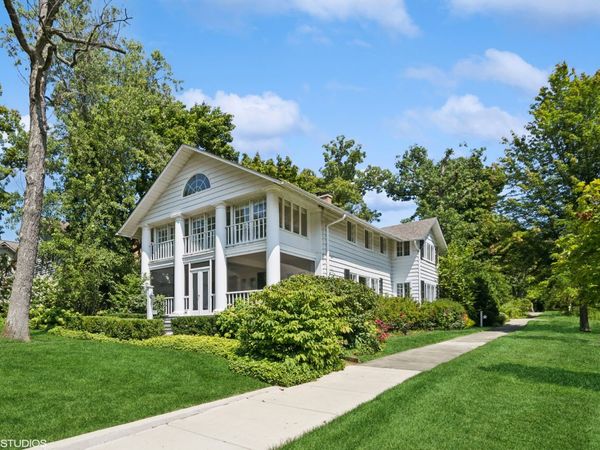 457 Grove Street , Glencoe, IL 60022