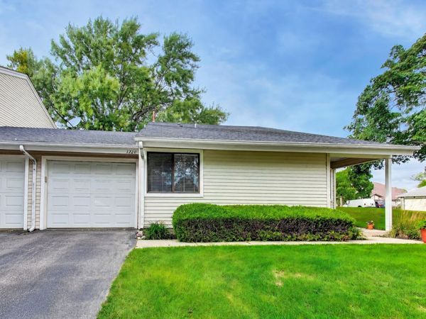 1720 E Shannon Lane , Unit 6, Palatine, IL 60074