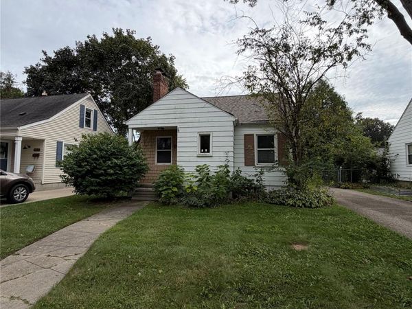 923 Orchard Grove Drive , Royal Oak, Mi 48067