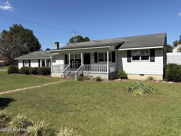 216 Foy Street , Pollocksville, NC 28573