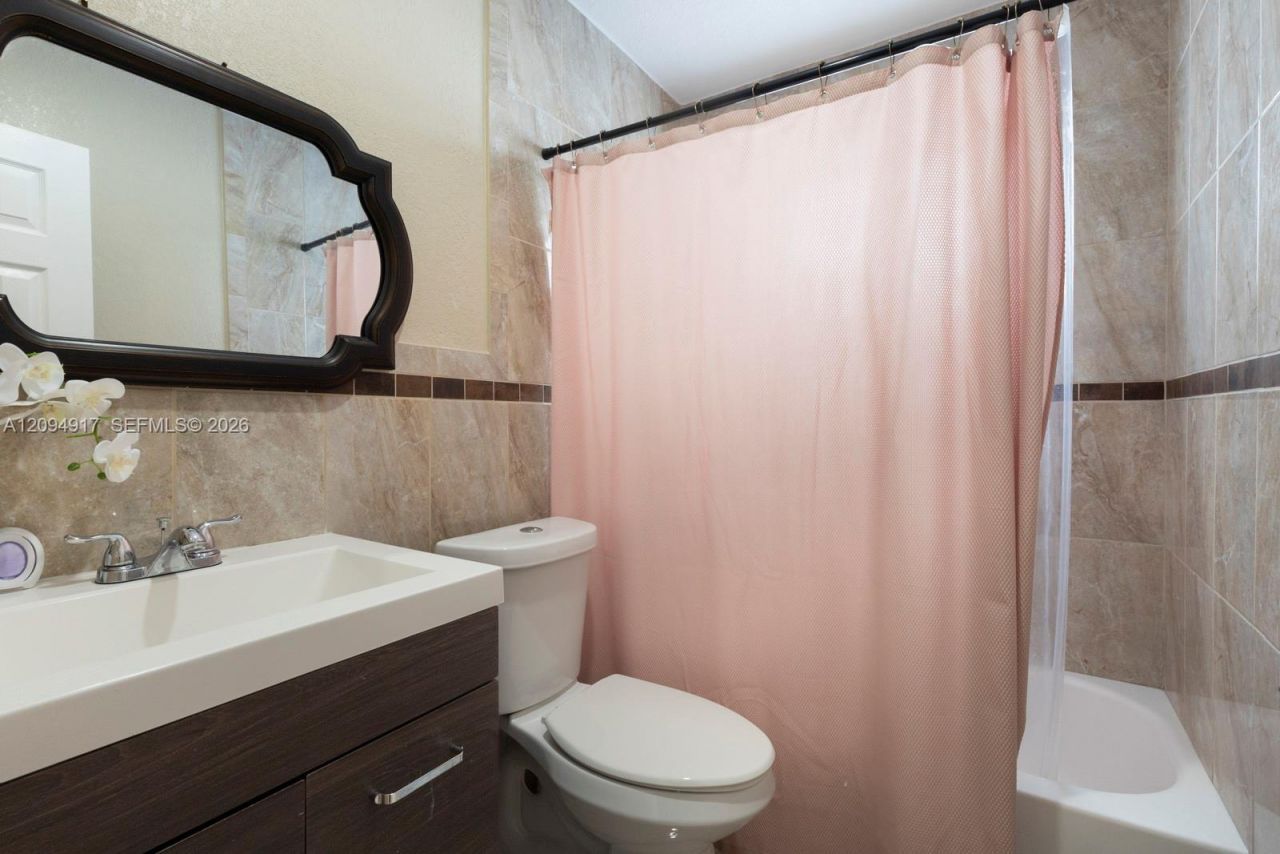 8520 SW 207th Ter , Cutler Bay, FL 33189 Photo