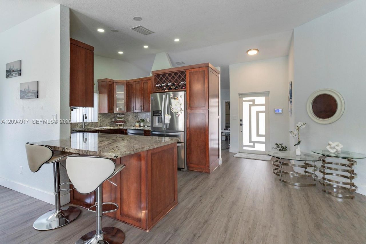 8520 SW 207th Ter , Cutler Bay, FL 33189 Photo